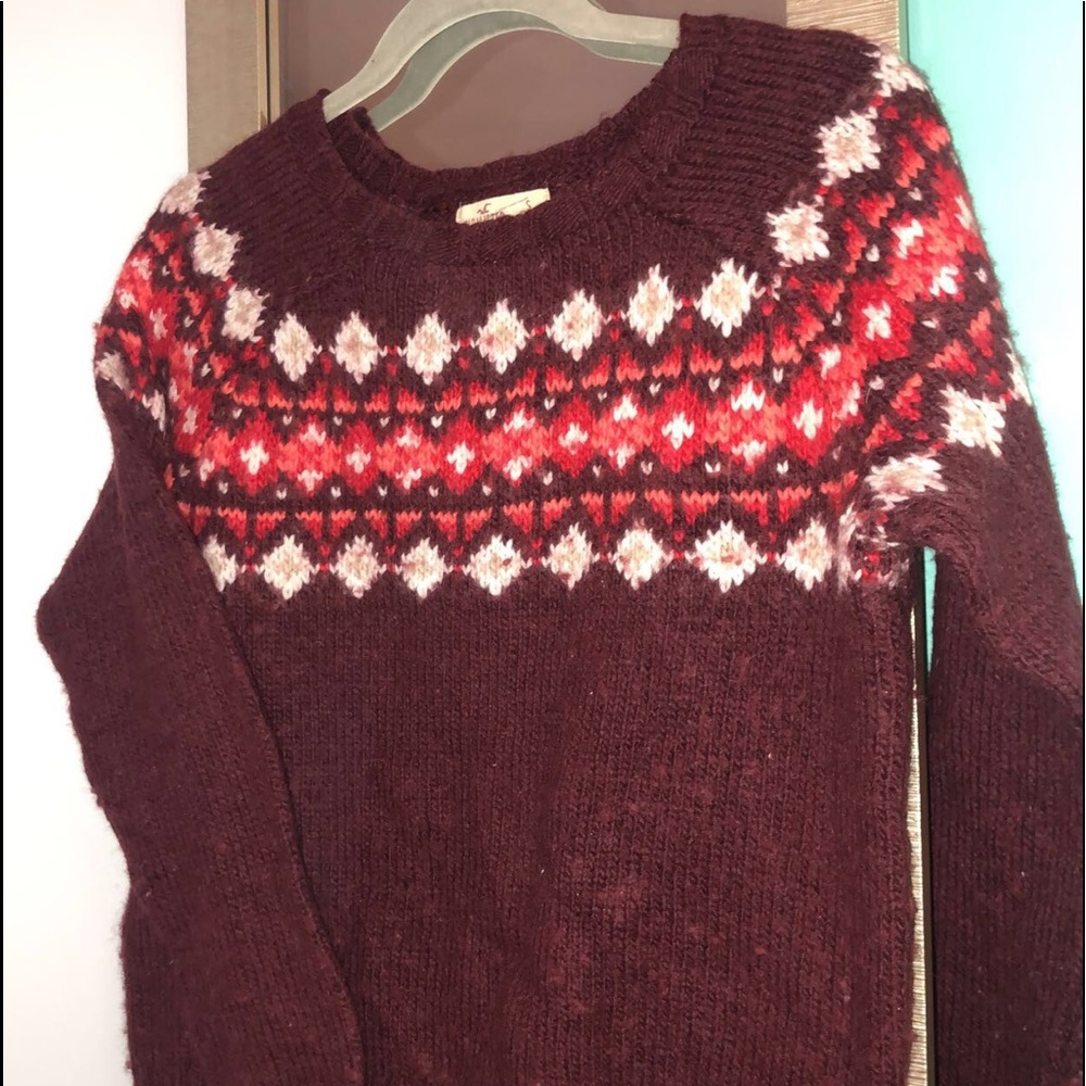 Small Hollister Sweater